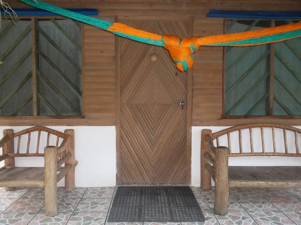 Hotel Salvador Gaviota Lívingston Εξωτερικό φωτογραφία